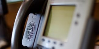 How To Turn Off Call Forwarding On AT&T Landline?