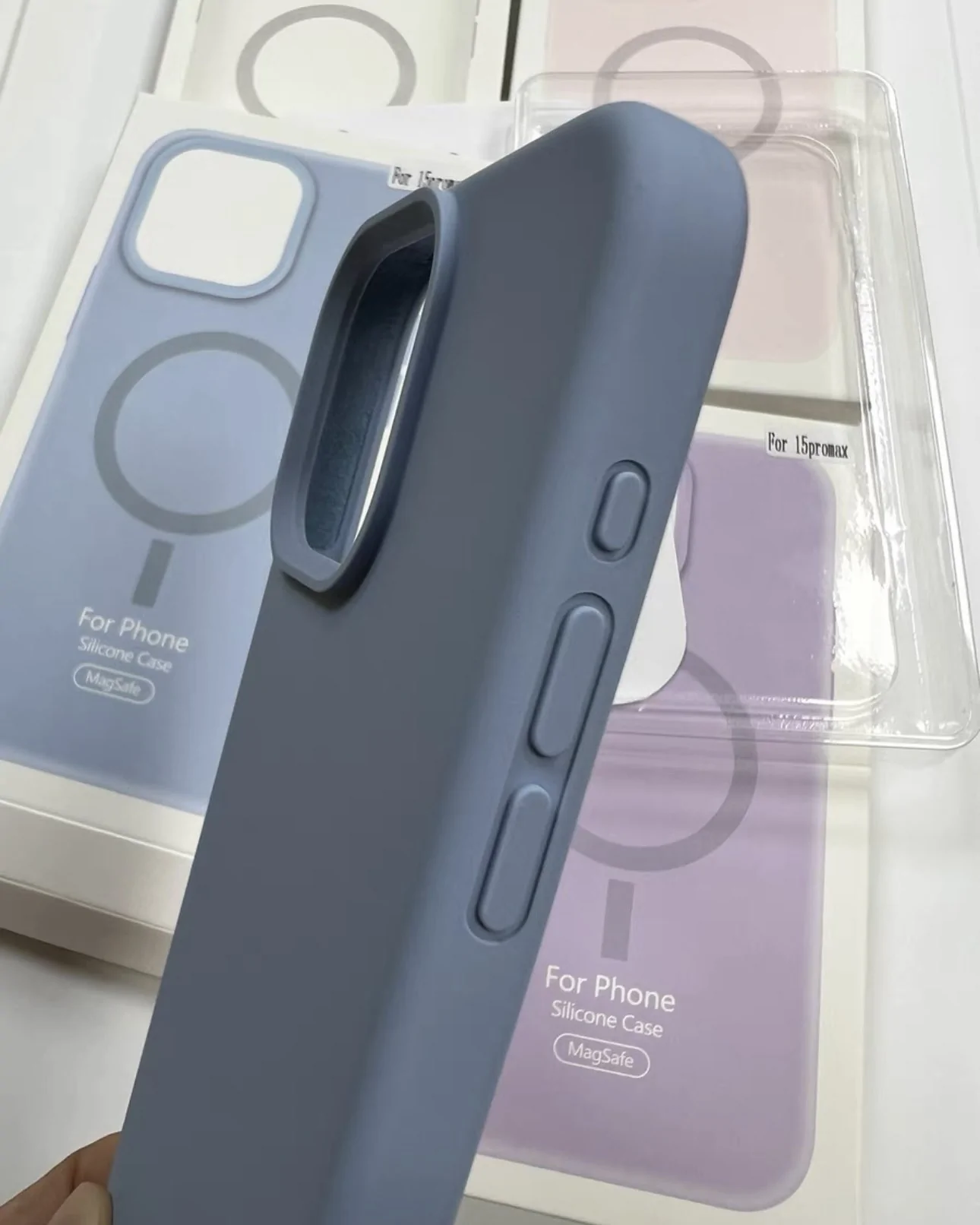 iPhone 15 Pro Max case leak