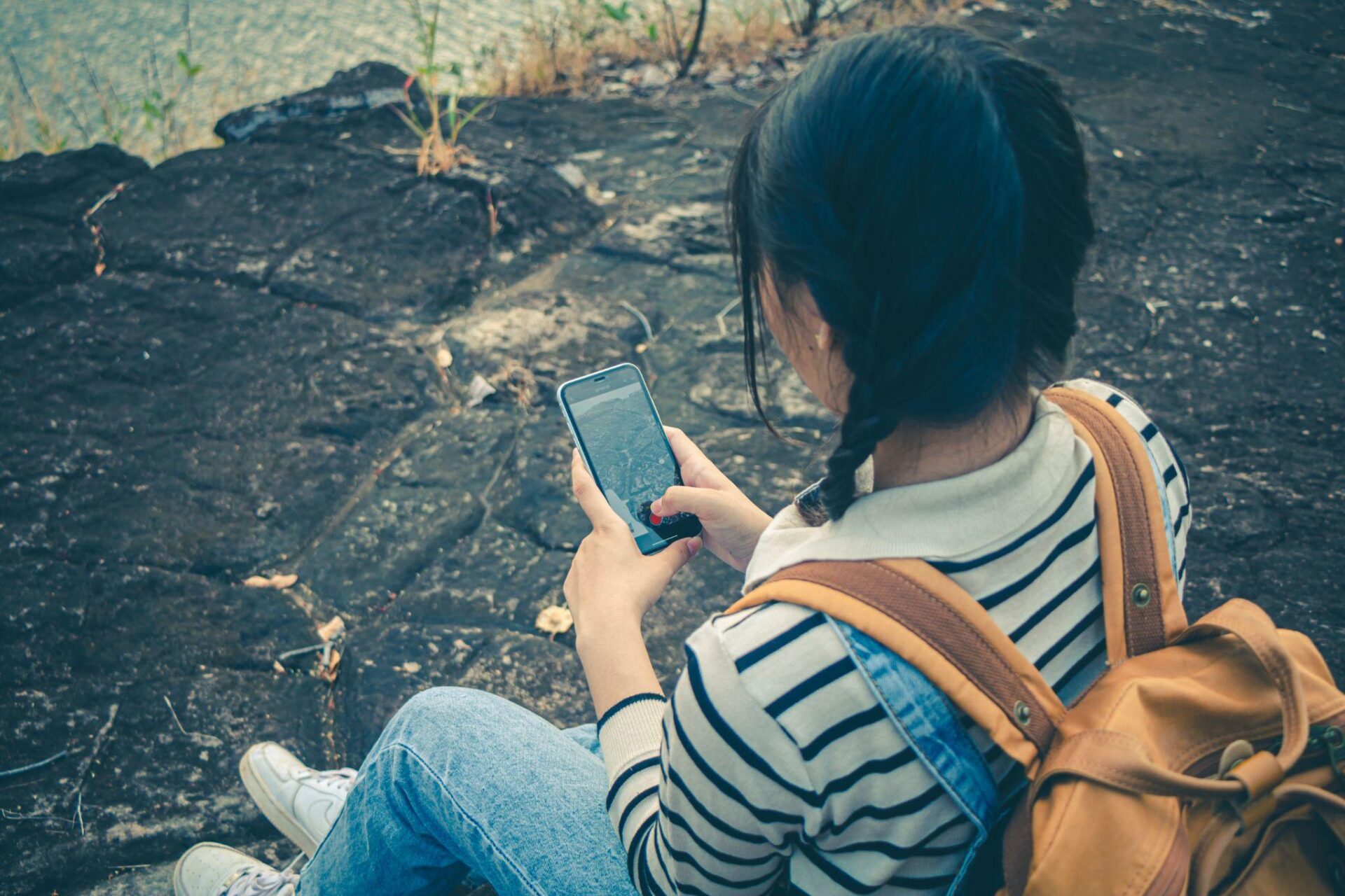 Can I Track My Daughter’s IPhone? Here Are 3 Ways You Can!