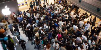 Apple Nanjing East, Shanghai iPhone 15 launch